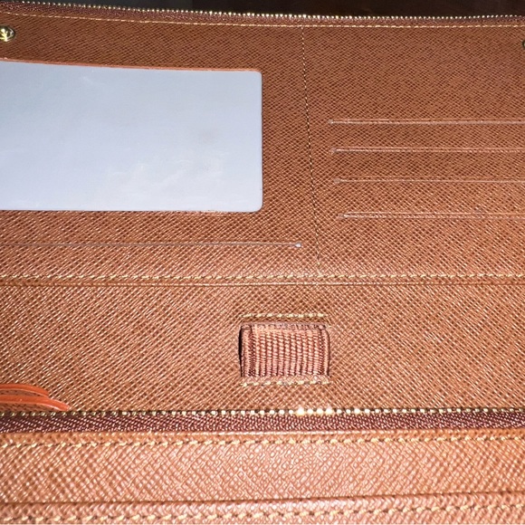 Louis Vuitton Insolate Organizer Monogram - Picture 9 of 9